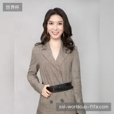 邬倩